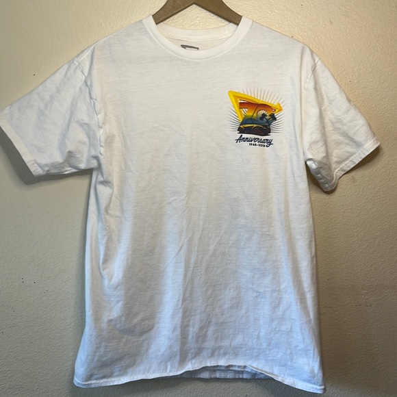 In-N-Out graphic T-shirt - Picture 2 of 4